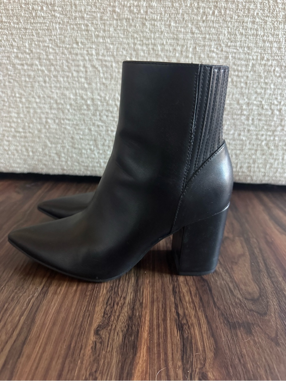 Women's Black Pointed Block Heel Ankle Booties
